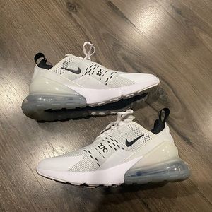 Nike Women’s Air Max 270 - Size 7